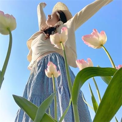 海归的假女友是野蔷薇